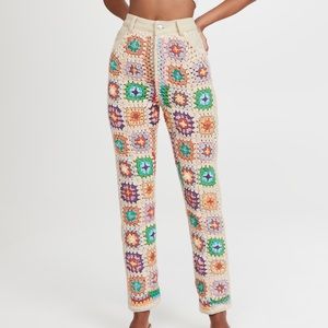 NWOT Free People Zuri Crochet Granny Square Relaxed Straight Jeans Z5-11